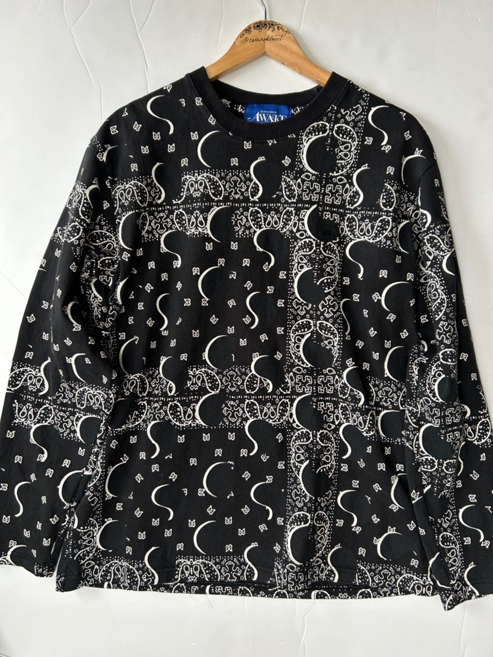 Awake New York Black and White Bandana Print Long Sleeve Top sz L - Picture 2 of 7